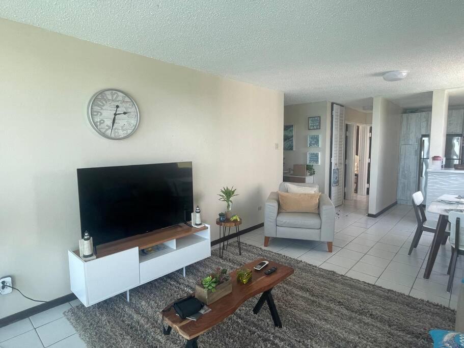 Ocean View 2 Bed 1 Bath 2 Parkings & Pool @ Dos Marinas Fajardoアパートメント エクステリア 写真