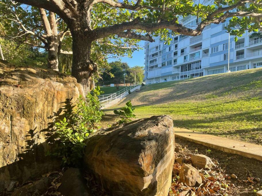 Ocean View 2 Bed 1 Bath 2 Parkings & Pool @ Dos Marinas Fajardoアパートメント エクステリア 写真